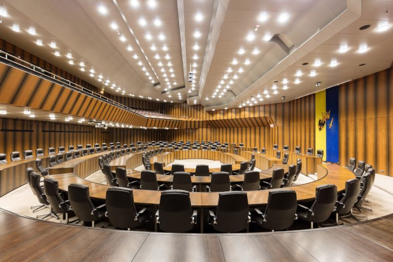 WAHL ZUM INTEGRATIONSRAT: ZUWANDERER SPRECHEN DER AFD ESSEN IHR VERTRAUEN AUS